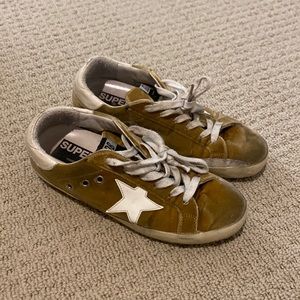 Golden Goose sneaker - Size 7